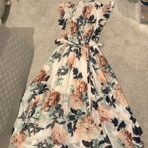 Cute Maxi Floral Dress